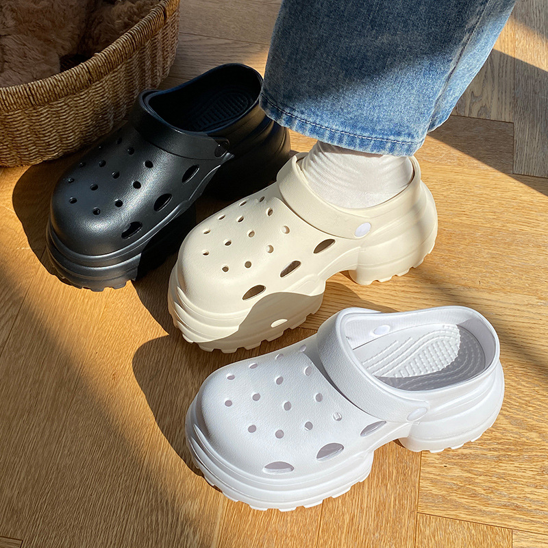 Unisex EVA kingad aukudega plaadmele ja igapäevaseks kandmiseks, suletud varvas, EVA ülemine ja tald, libisemisvastane, paks tald ≥3 cm