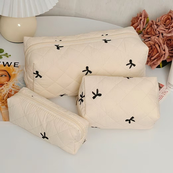 Prenosna torbica za make-up s velikim kapacitetom, mašna detalj, prešivena pamuk tkanina, podstava od poliestera, zatvaranje preklopnim poklopcem