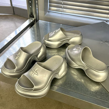 Naiste sandaalid ristiliste rihmadega ja paksu platvormiga, EVA ülemine ja EVA talla, ümmargune varvas