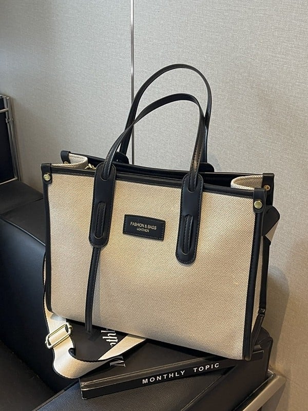 Geantă Tote pentru călătorii, din canvas, formă orizontală dreptunghiulară, închidere cu fermoar, buzunare interioare pentru telefon și documente