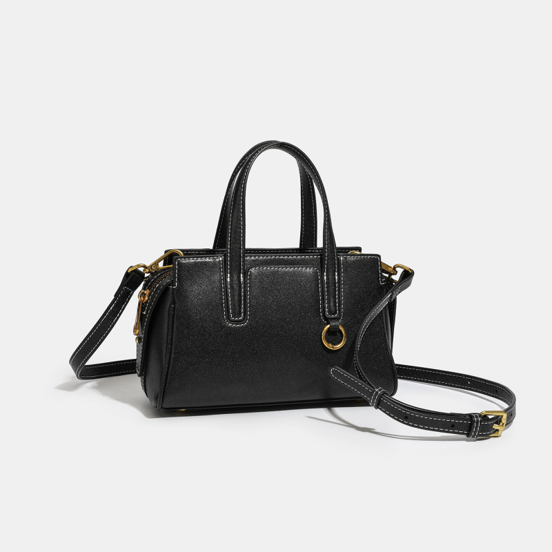 Geantă de damă din piele naturală, piele tratată vegetal, formă orizontală pătrată, fermoar, căptușeală din țesătură