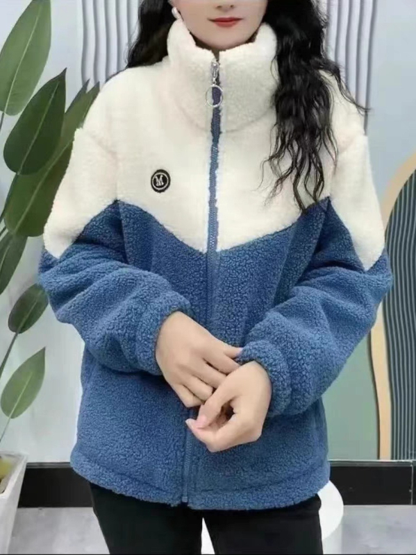 Női középhosszú polár fleece dzseki, laza szabású, álló gallér, cipzárral, hosszú ujjú; anyag: polár fleece; fő anyag: acetát 70–80%