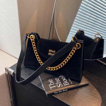 Geantă mică pătrată cu lanț pentru femei — stil urban, închidere magnetică, buzunar interior pentru telefon, formă orizontală pătrată, Toamnă 2025