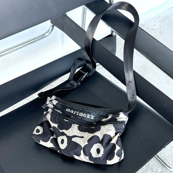 Geantă bucket cross-body cu imprimeu leopard și litere, material catifelat, căptușeală din nailon, curea simplă