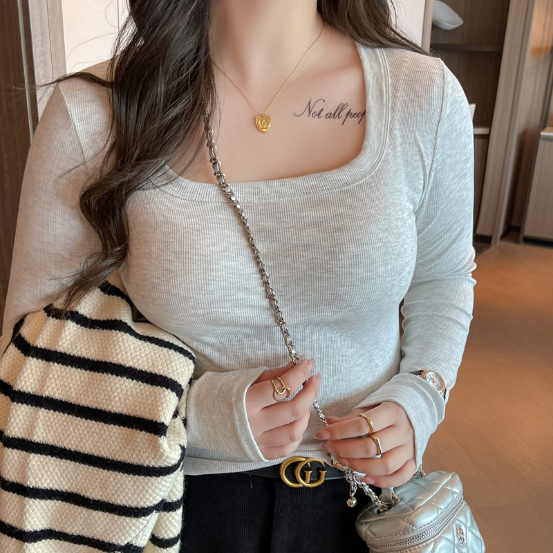 Női póló négyszögletes nyakkal, hosszú ujjú, egyszínű, modal-viszkóz-spandex keverék, karcsú fazon