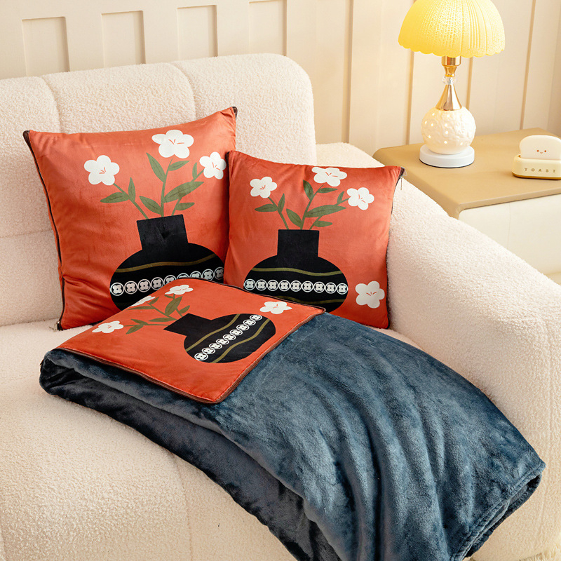 Dva u jednom flanel automobilsku jastučnicu i deku s prilagođivim logotipom, plišasti velur vanjski, otisak crtani film, poliester punilo