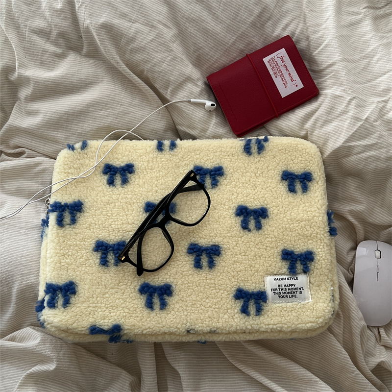 iPad tableti kott, plüüsi materjal, naistele, talv 2024