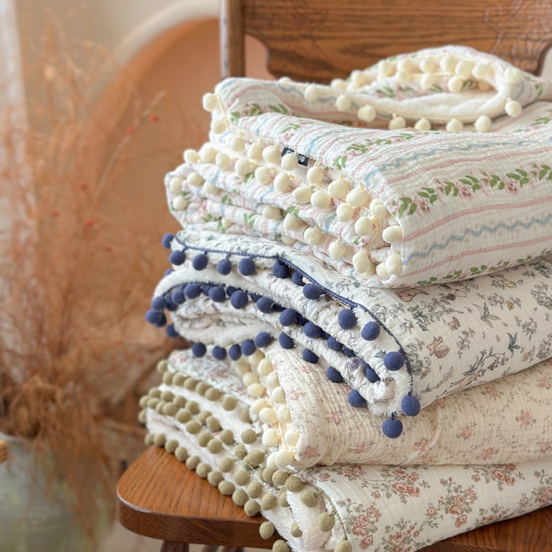 Koreijietiško stiliaus gėlių gauzės pledas dviejų sluoksnių, pavasaris-ruduo, dydis 160x200-220 cm, tinkamas biurui ir poilsiui ant sofos