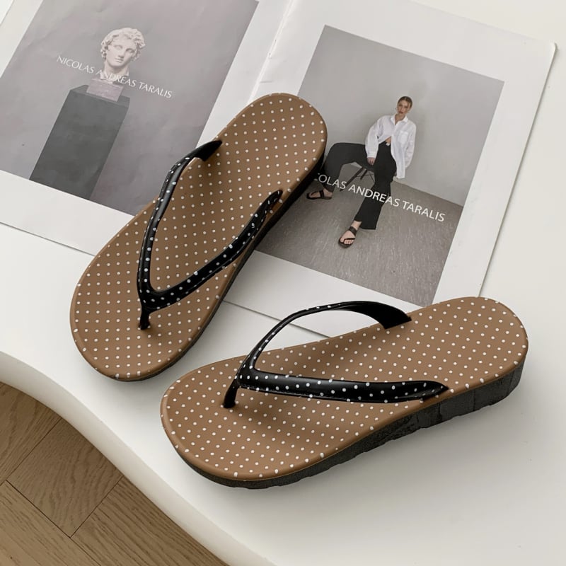 Női leopárdmintás szandálok wedge sarokkal a strandhoz, csúszásmentes