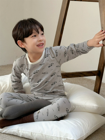 Gyerekeknek otthoni ruházati szett pamutból, 95% pamut, meleg, puha kezelt anyag, 3–8 évesek