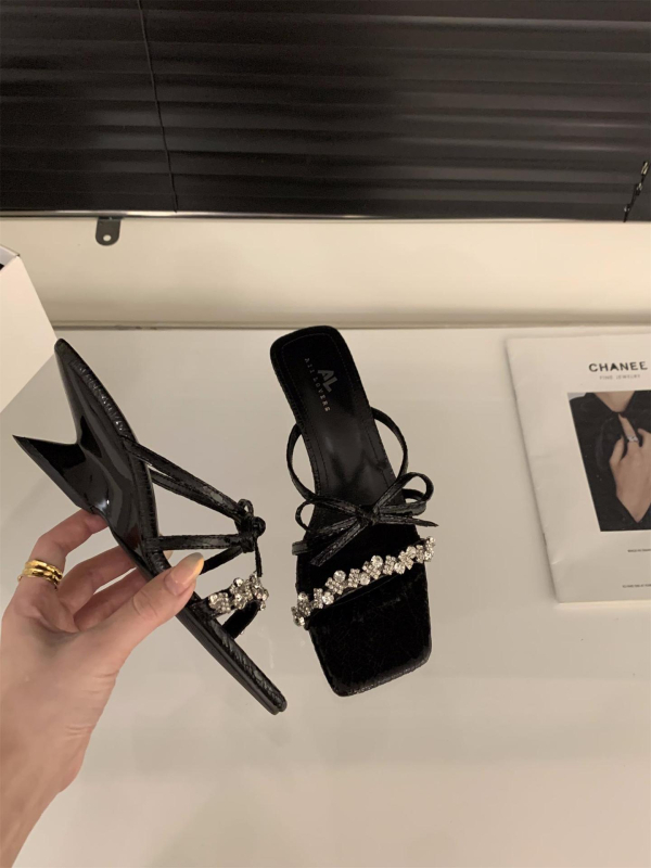 Naiste klink sandaalid, ülemine materjal: Super fiber, ruudukujuline nina, kummist talla, ilma vooderita, suvi 2025