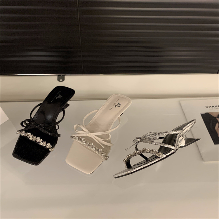 Naiste klink sandaalid, ülemine materjal: Super fiber, ruudukujuline nina, kummist talla, ilma vooderita, suvi 2025