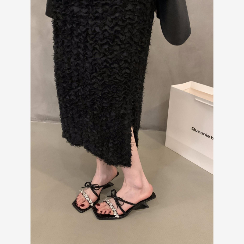 Naiste klink sandaalid, ülemine materjal: Super fiber, ruudukujuline nina, kummist talla, ilma vooderita, suvi 2025