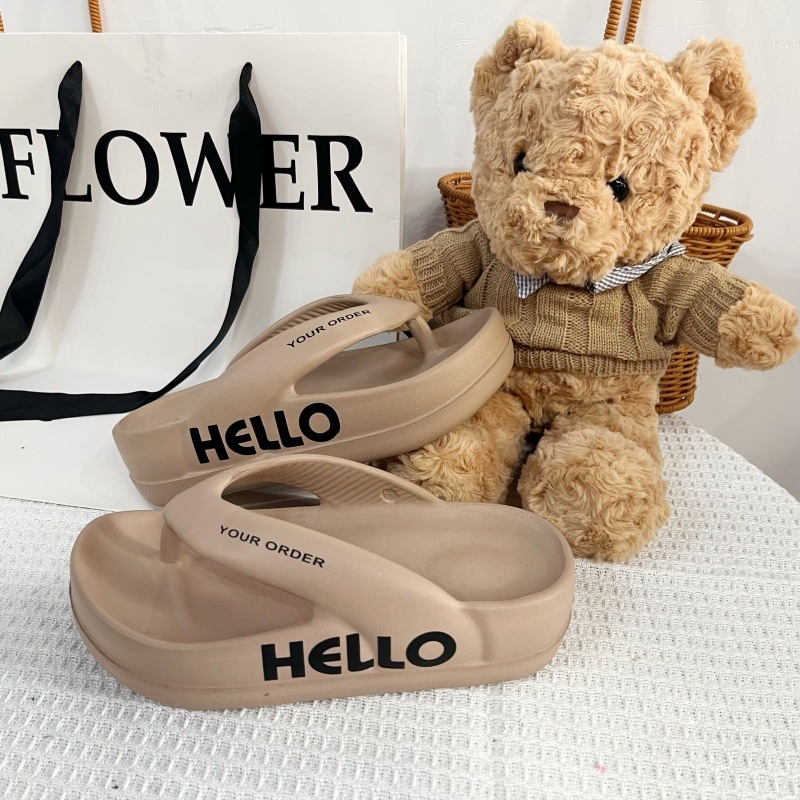 Slapi interni EVA elastici, cu toc înclinat; partea superioară EVA; talpa EVA; formă deget: Herrickway; interior: fără căptușeală