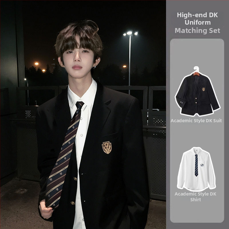 Jaapani stiilis meeste kooliülikond, kahe nupuga plaks, Notch lapel, kitsas lõige, polüesterkiudude segu, kevad 2025