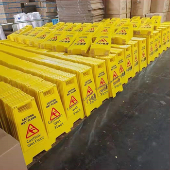 A-formos įspėjamasis ženklas dėl draudimo statyti automobilį, WLS-1101, Blow molding, Silk Screen, Ekonomiškas atšvaitinis filmas, Kilmė: Shandong