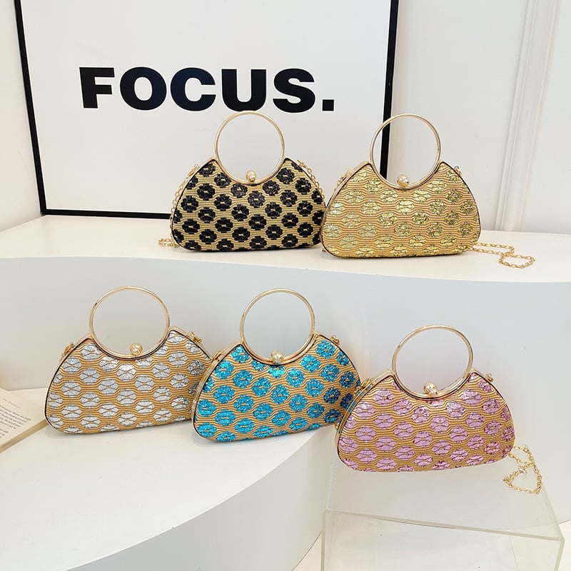 PU estélyi női kézitáska gyűrűs fogantyúval, horizontálisan négyszögletes forma, záródás zár, poliészter-pamut bélés, belső telefontartó zseb