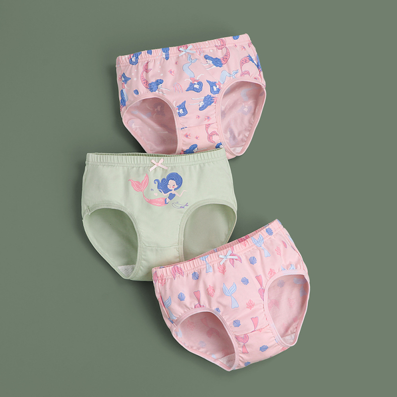 Mergaitėms antibakterinės medvilninės kelnaitės, klasė A, vidutinio liemens aukštis, 95% medvilnė, nuo 8 metų