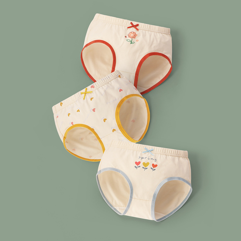 Mergaitėms antibakterinės medvilninės kelnaitės, klasė A, vidutinio liemens aukštis, 95% medvilnė, nuo 8 metų