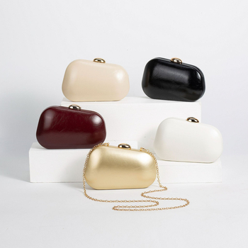 PU crossbody táska, függőleges négyszögletes forma, mágneses zárás, pamut bélés, telefonzseb