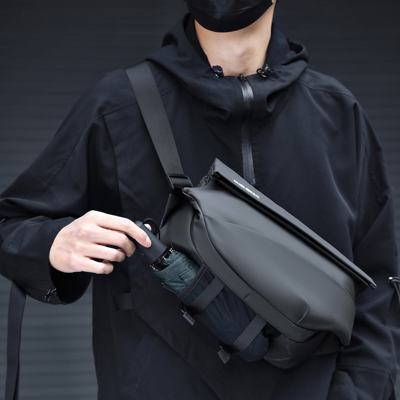 Мъжка чанта през рамо, уличен стил, плат Оксфорд, водоустойчива, бродирана, модел 6088, марка ohemerso