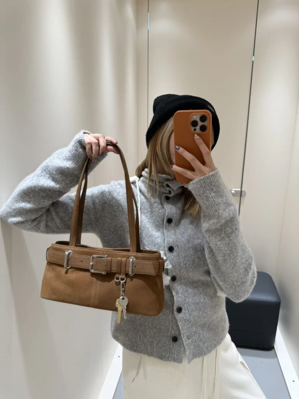 Unisex sametist kotis tote kott, varjatud tõmbluka tasku, polüester vooder, 3D-struktuuriline horisontaalne ruudu kuju, üks õlarihm