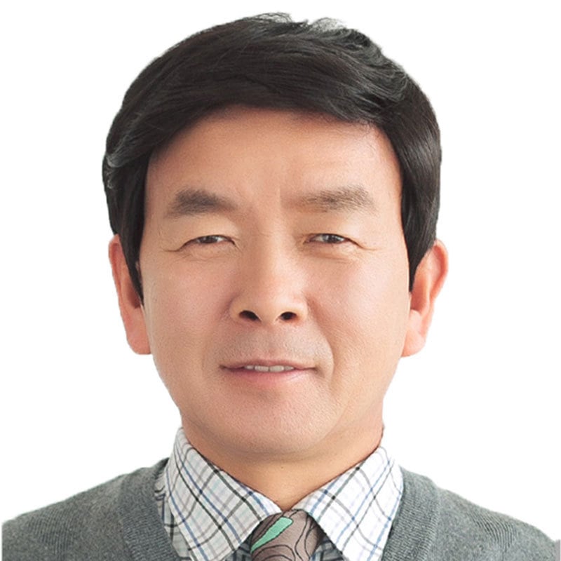 Pánska parochňa z pravých ľudských vlasov, krátky účes, model M01, ošetrenie mechanizmom, zakrýva šedivé vlasy a zväčšuje objem, farbenie nie je vhodné