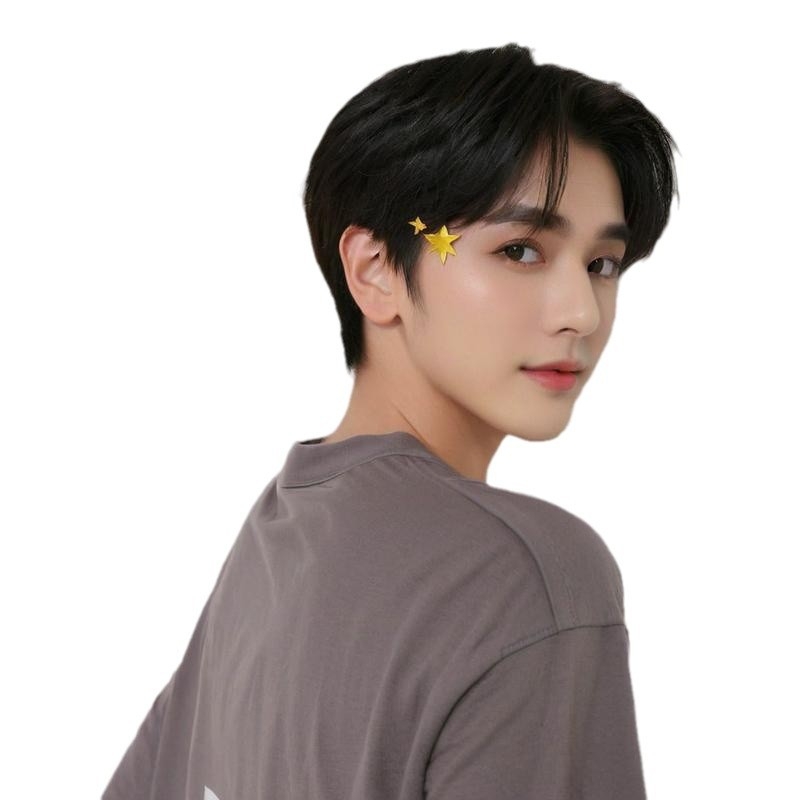 Perucă pentru bărbați, păr scurt drept, breton central | Fibre termice rezistente la temperatură, poate fi vopsită, Model 200