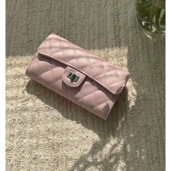 Crossbody kott - PU materjal, horisontaalne ruuduline kuju, lukustus, sisemine telefoni-tasku, polüester vooder