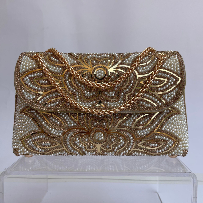 Geantă de umăr în stil Chanel, cu cristale, material PU, căptușeală din nylon, închidere cu capac, buzunar intern