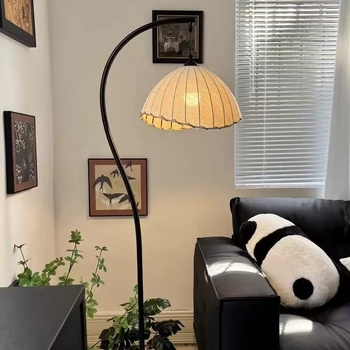 Lampa de podea LED cu corp metalic și abajur textil, stil vintage, formă în S, 220V, iluminare pentru 10–15 m²