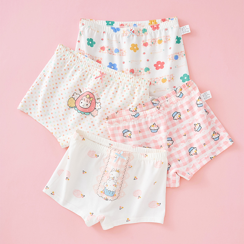 Mergaičių medvilninės apatinės kelnaitės, 95% medvilnė, 3–8 metų amžiaus, vasaros 2025 kolekcija.