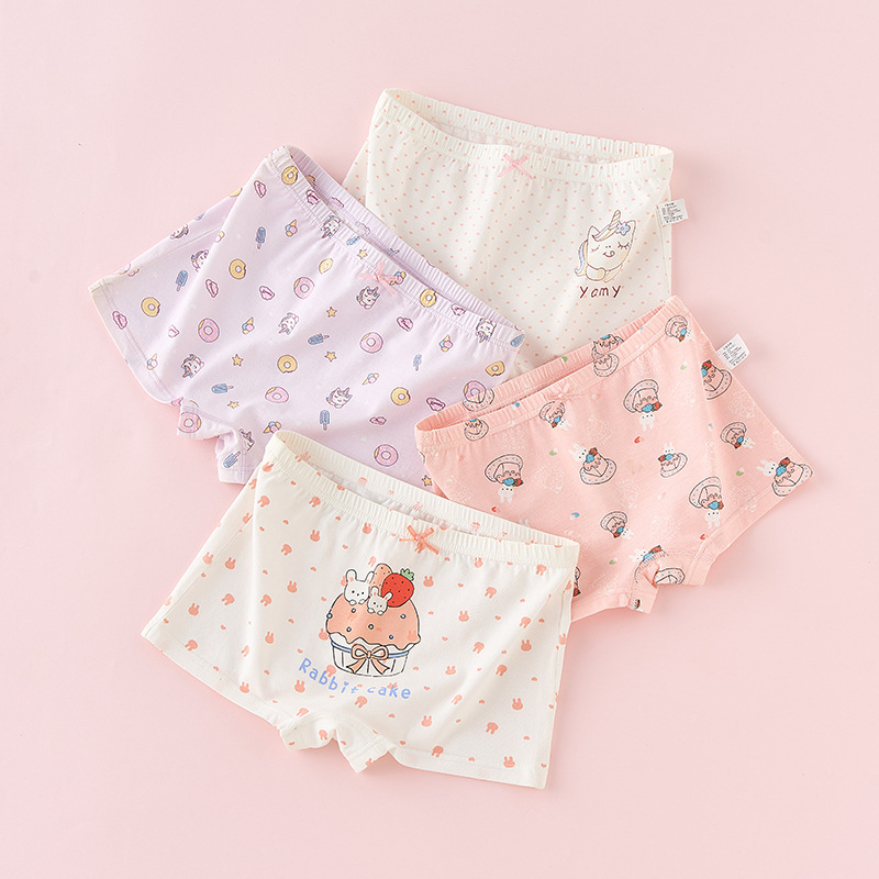 Mergaičių medvilninės apatinės kelnaitės, 95% medvilnė, 3–8 metų amžiaus, vasaros 2025 kolekcija.