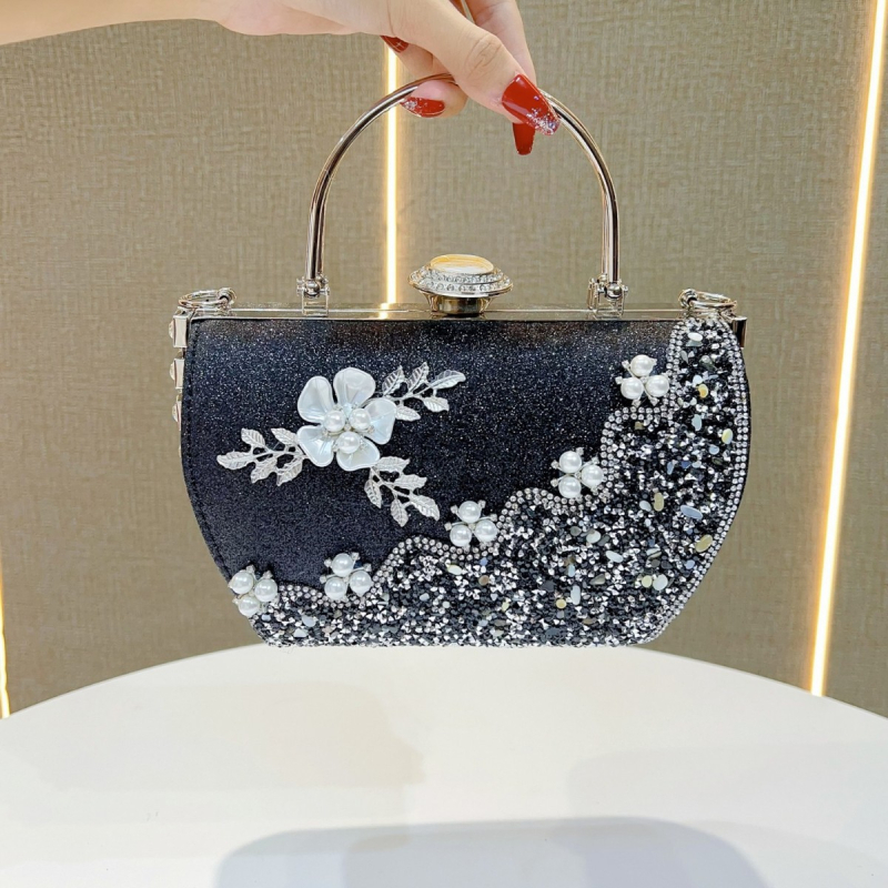 Elegantne õhtune kott karbiforma, padja kuju, polüester, klapiga sulgemine, sisetaskud telefonile ja isikut tõendavale kaardile