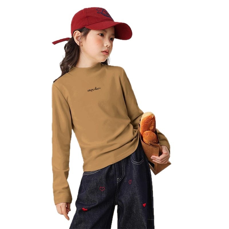 Tüdrukutele pikkade varrukatega top half-turtleneck kraega, pehmelt töödeldud polüester 95%, vanusegrupile 3-8 aastat, talveks