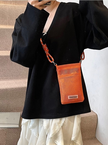 Naiste telefonikott, linnaline lihtsuse stiil, vertikaalne ruutkujuline kuju, avatud tasku, mobiiltelefon tasku, suvi 2025