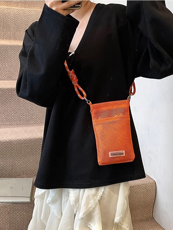 Naiste telefonikott, linnaline lihtsuse stiil, vertikaalne ruutkujuline kuju, avatud tasku, mobiiltelefon tasku, suvi 2025