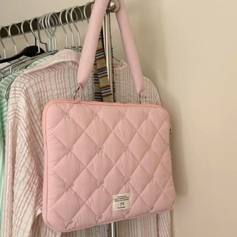 Kaitsekott Apple sülearvutile ja iPad 11 - PU materjal, vooder polüester, 2025. aasta kevad