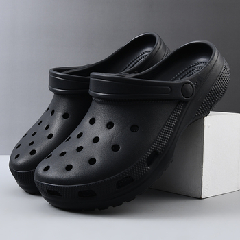 Uniszex Crocs-stílusú lyukas papucs EVA‑val, lélegző, csúszásmentes, 3,5–4,5 cm vastag talpú, injektált formázás