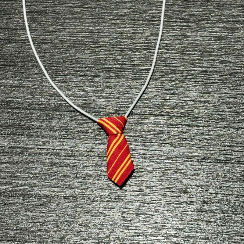 Pliušine autosõbra ripats West Highland White Terrieriga – armas stiil, auto kaunistus, kingitus valmis