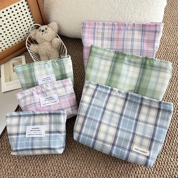 Meigikott ruudulise mustriga, polüestermaterjal, kanvasvooder, tõmblukk, linnaline lihtne stiil