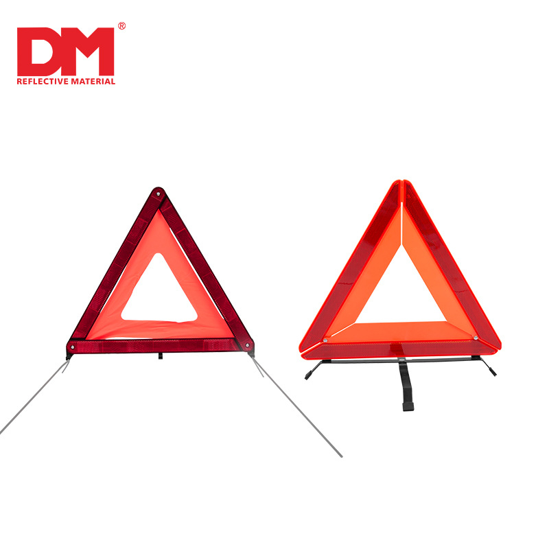 Предупредителен триъгълник за моторни превозни средства, рефлектиращ филм, PMMA материал, марка DM/TD, стандарт GB19151-2003, 3-годишна устойчивост на атмосферни условия