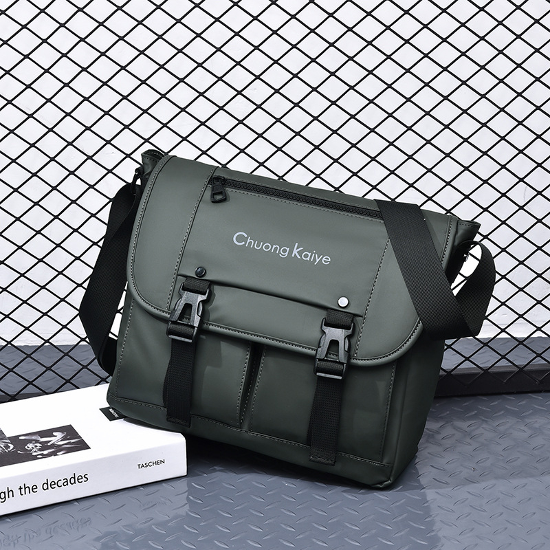 Muška crossbody torba, vodootporna, Oxford materijal, model 6821, proljeće 2023, street style