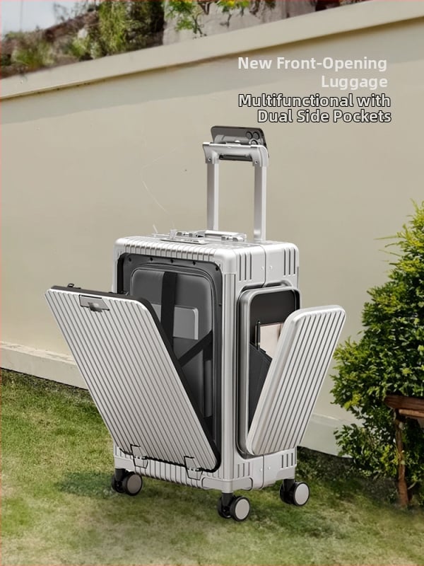 Triju nodalījumu priekšējā atvēruma koferis, PC materiāls, TSA kombinācijas slēdzene, universālie riteņi, svars 5 kg