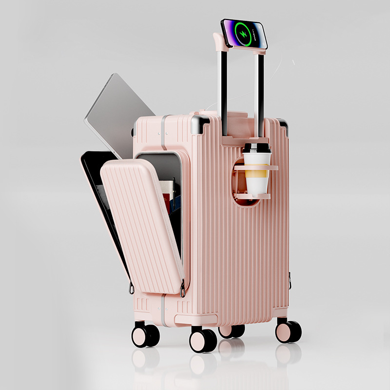 Triju nodalījumu priekšējā atvēruma koferis, PC materiāls, TSA kombinācijas slēdzene, universālie riteņi, svars 5 kg