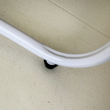 Кръгла метална масичка за хол, модерен минималистичен стил, лесно разглобяема