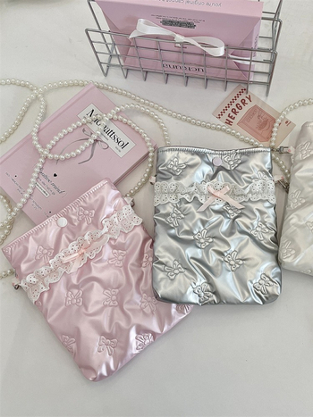 PU crossbody rankinė su vertikalios kvadrato formos dizainu, gatvės stilius, vidinis pamušalas – kanvas, magnetinis užsegimas