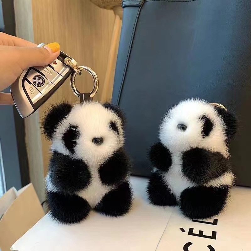 Mink pliš panda privjesak za torbu i ključeve (materijal: pliš; uzorak: panda; stil: privjesak za torbu; sezona: Zima 2024)