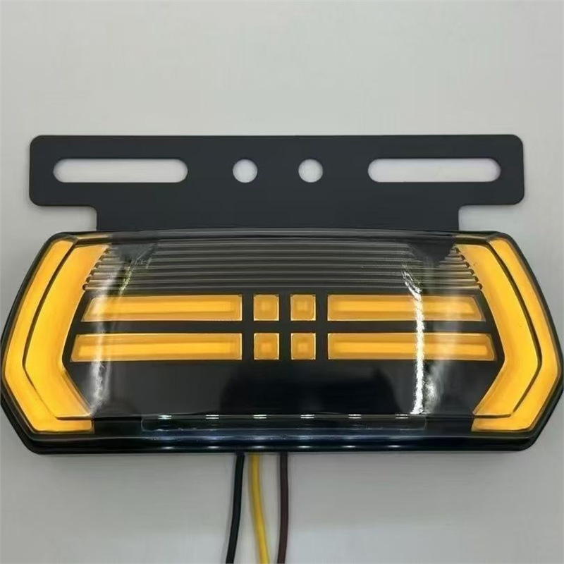 Странично LED осветление за камион с индикатор за завиване и задно осветление, 24V, водоустойчиво, модел: Black Shark Symphony Edge Light