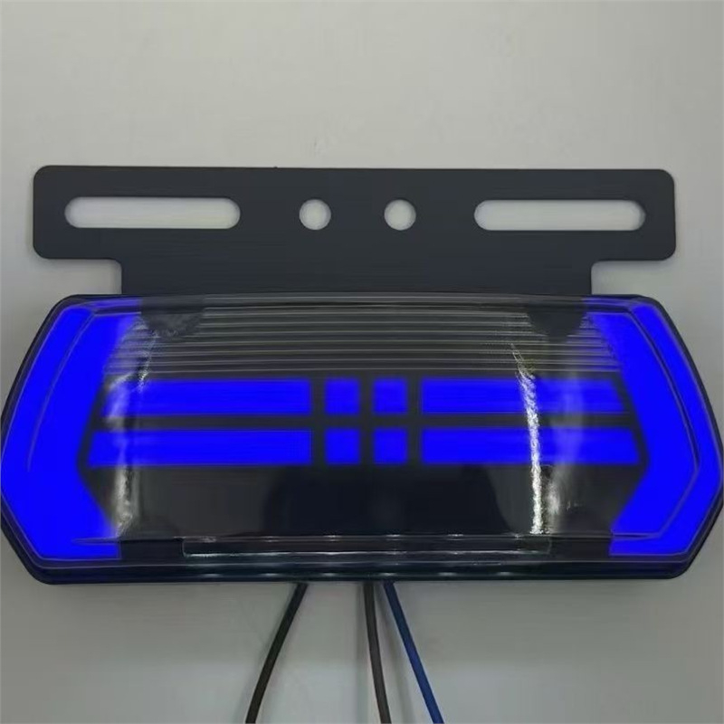 Странично LED осветление за камион с индикатор за завиване и задно осветление, 24V, водоустойчиво, модел: Black Shark Symphony Edge Light